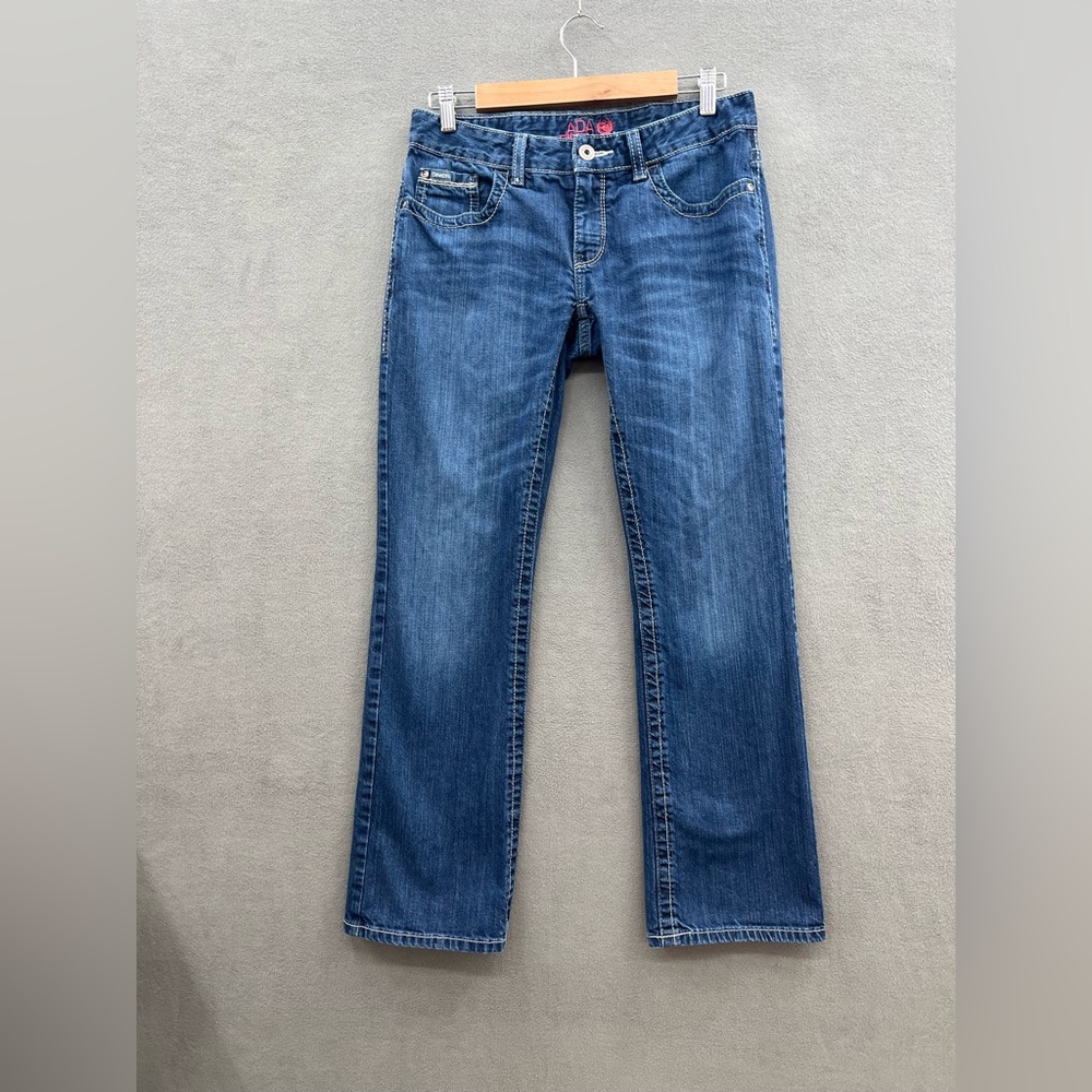 Cinch ADA Women’s Size 28/ 5R Low Rise Bootcut Western Jeans Embroidered Pocket